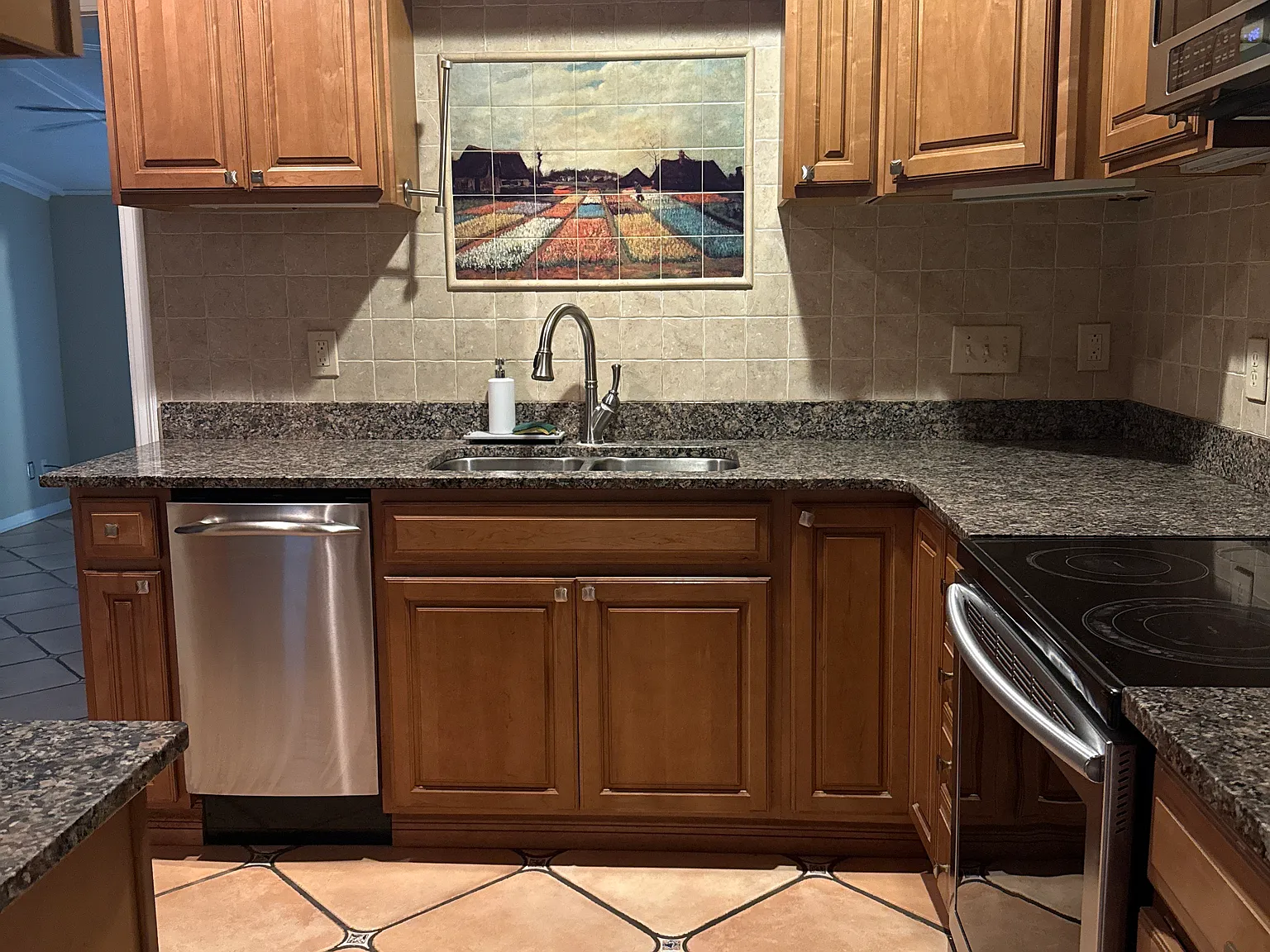 2 bed, 1490 sqft, $1,750 — Photo 4