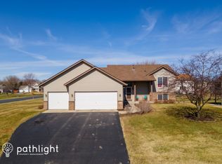 16511 Fieldcrest Ave, Farmington, MN 55024