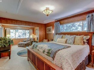 69683 E Highway 26, Rhododendron, OR 97049