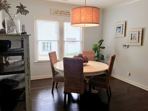 4th image of 3859 James Hill Cir