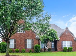 125 Southwind Dr, Oakland, TN 38060