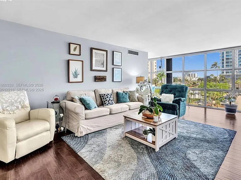 6423 Collins Ave #409 — Photo 15