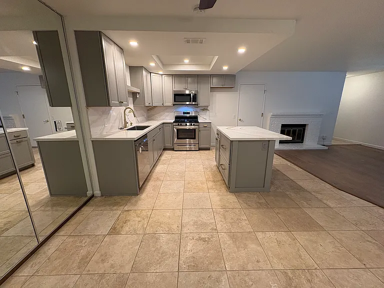 3483 Laird St — Photo 10