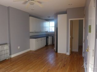 704 4th Ave APT 3, Brooklyn, NY 11232