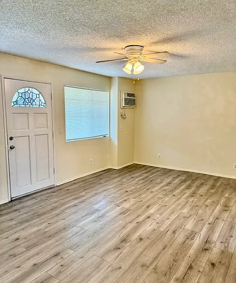 382 N Avenue 52 #202 — Photo 10