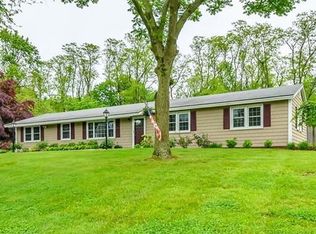 1 Glenmeadow Rd, Andover, MA 01810