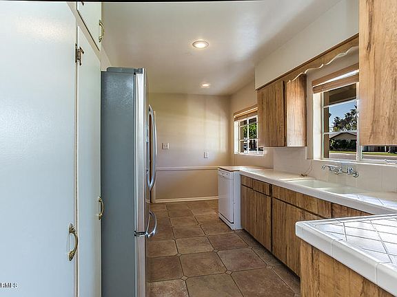 2nd image of 5432 E Avalon Dr