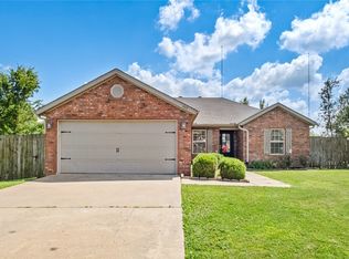 402 E Necessary Rd, Rogers, AR 72758