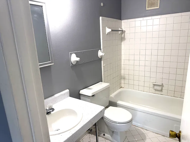 2850 Middle Tennessee Blvd #G-11 — Photo 5