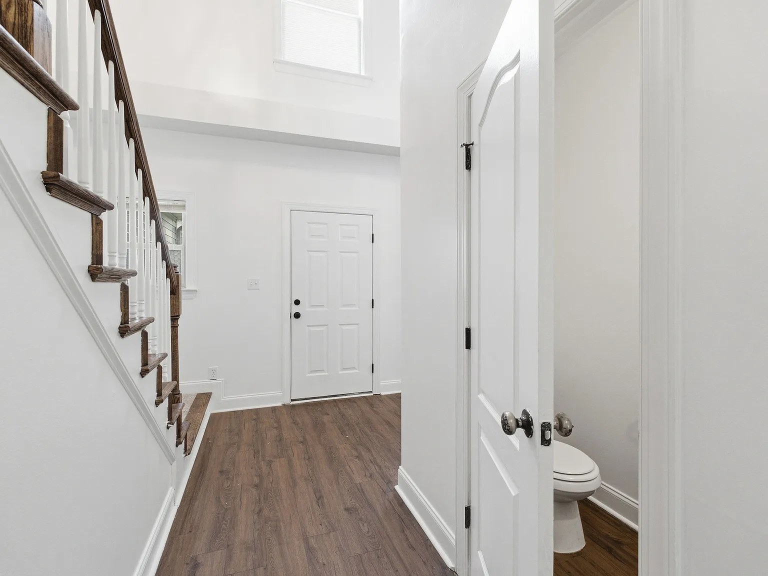 8017 Battle Street - 1 — Photo 3