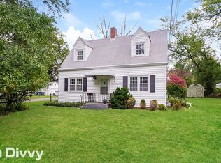 245 Courtland Blvd, Eastlake, OH