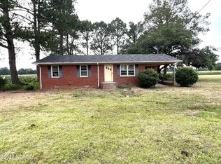 2074 Highway 264 #A, Walstonburg, NC 27888