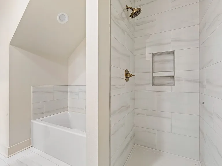 214 Steiner Oaks Rd — Photo 9