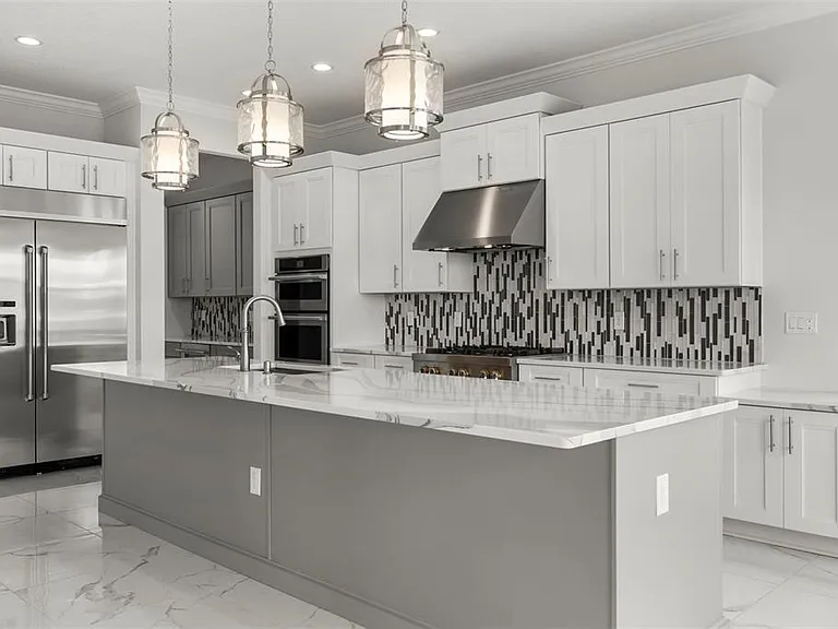 10511 Royal Cypress Way — Photo 12