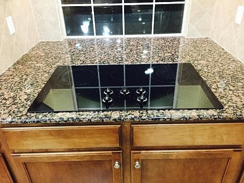 Plumbed for gas range, too!