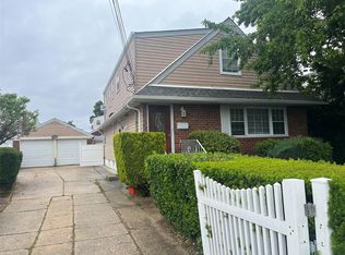 198 Hill Ave FLOOR 1, Elmont, NY 11003