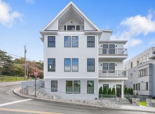 164 Palisade St #C, Dobbs Ferry, NY 10522