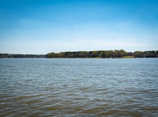 3384 Linger Longer Rd, Greensboro, GA 30642