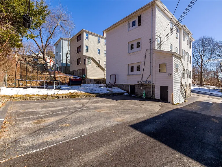17 5th Ave #1 — Photo 40