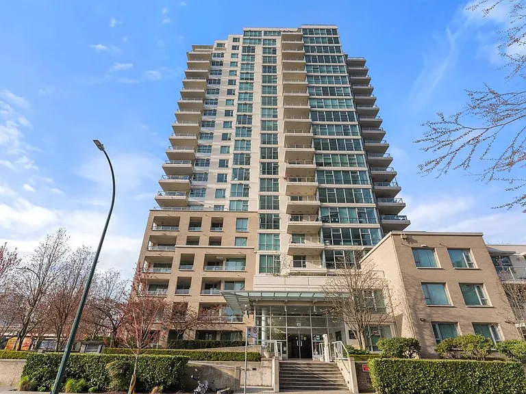 125 Milross Ave #704 — Photo 34