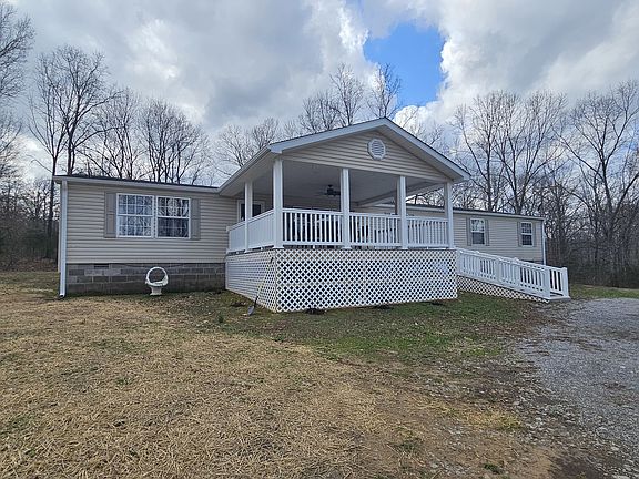 2nd image of 2877 Palzo Rd