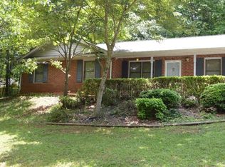 1517 Betts Creek Dr, Auburn, GA 30011