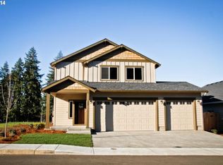 102 NE Megan Dr, Estacada, OR 97023