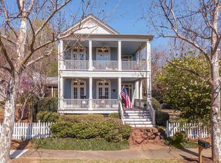 566 Sycamore St, Madison, GA 30650