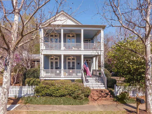 566 Sycamore St, Madison, GA 30650