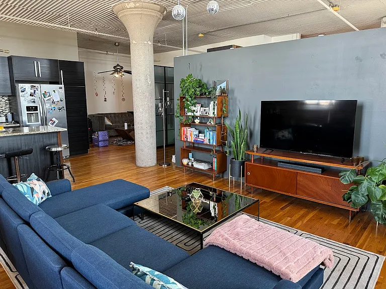 High ceilings and hardwood floors