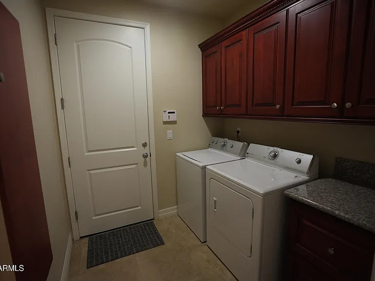 8658 E Davenport Only Dr — Photo 16