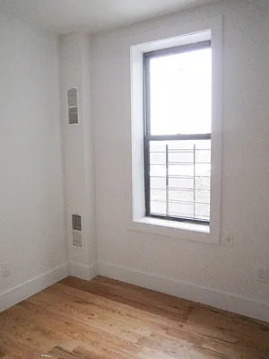 Rented by Bohemia Realty Group | media 17