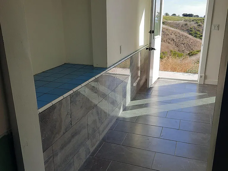 5906 Kanan Dume Rd — Photo 19