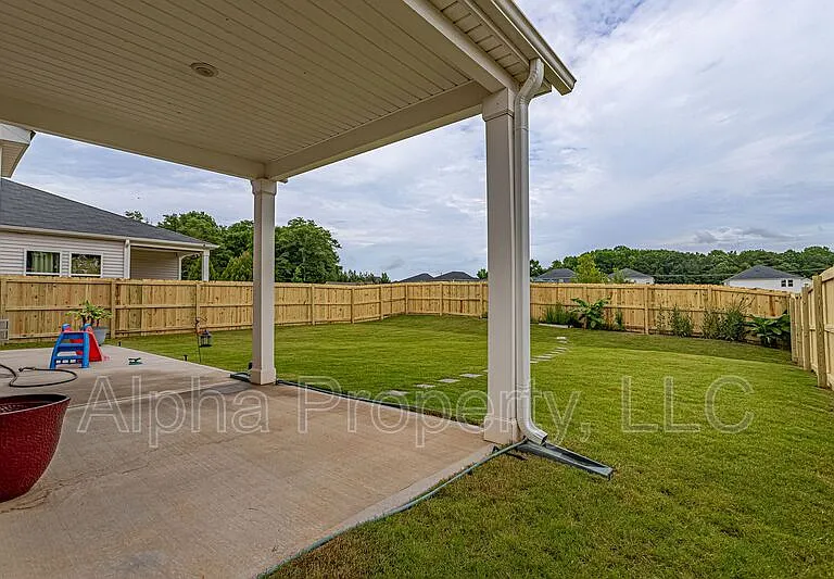 203 Pewter Cir — Photo 30