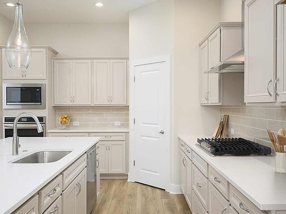 The Bluestem - Kitchen