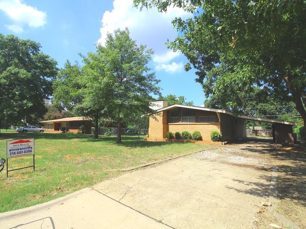 149 Hedgerow Ln