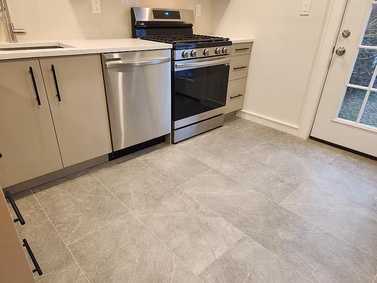 411 Hoboken Rd #1 — Photo 16