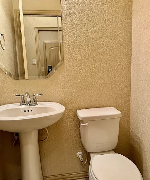 6507 Hall Of Fame Blvd — Photo 13