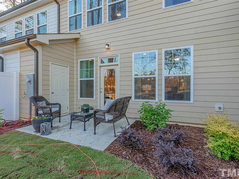 1009 Brennan Green Ct #1009 — Photo 12