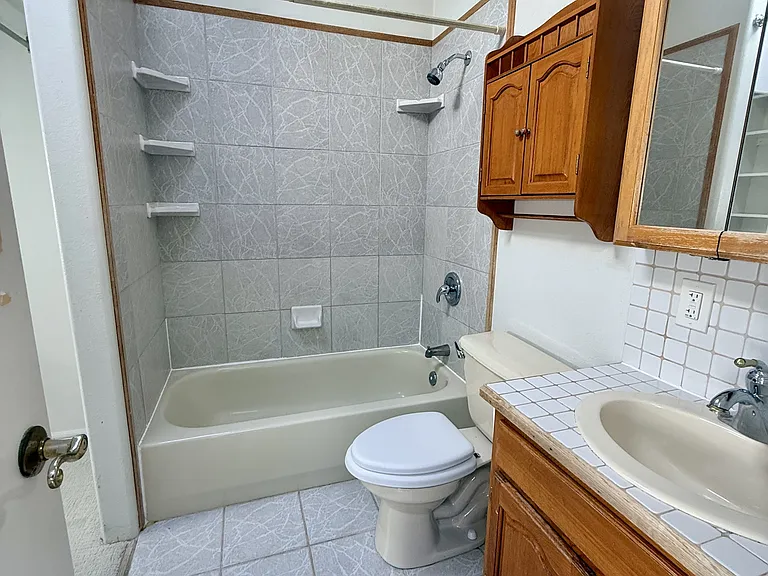 1208 Hermosa Ave — Photo 8