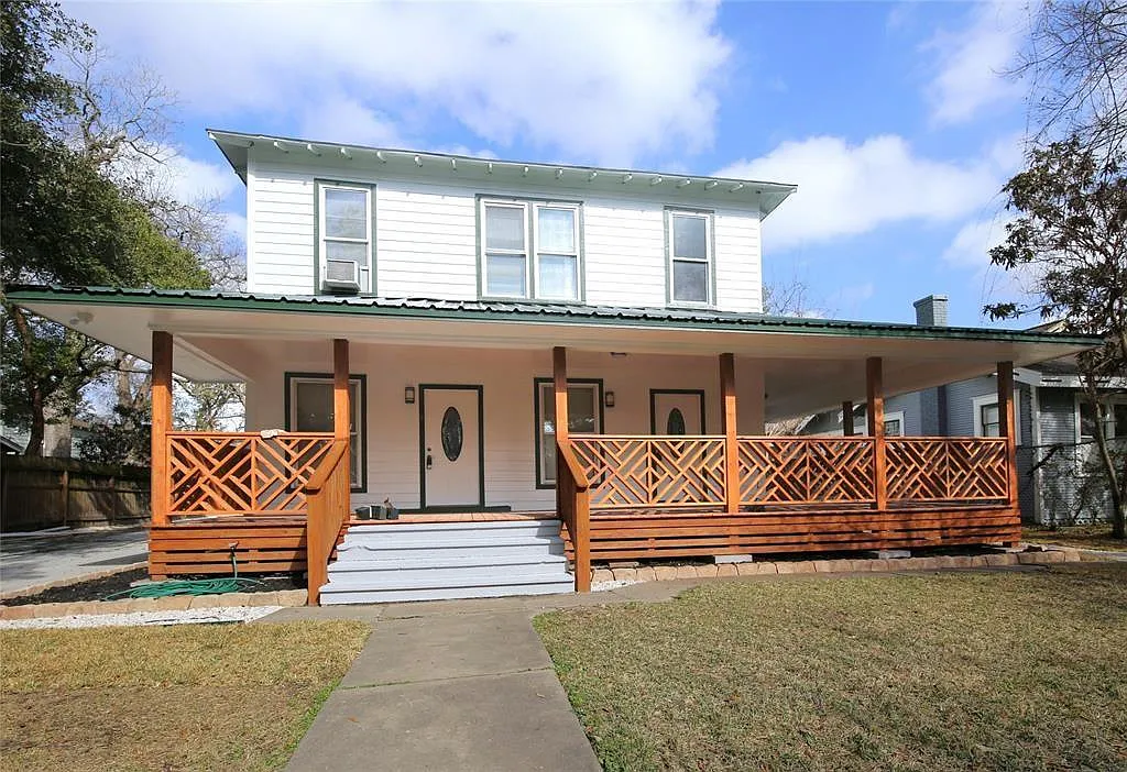 4445 Rusk St — Photo 1