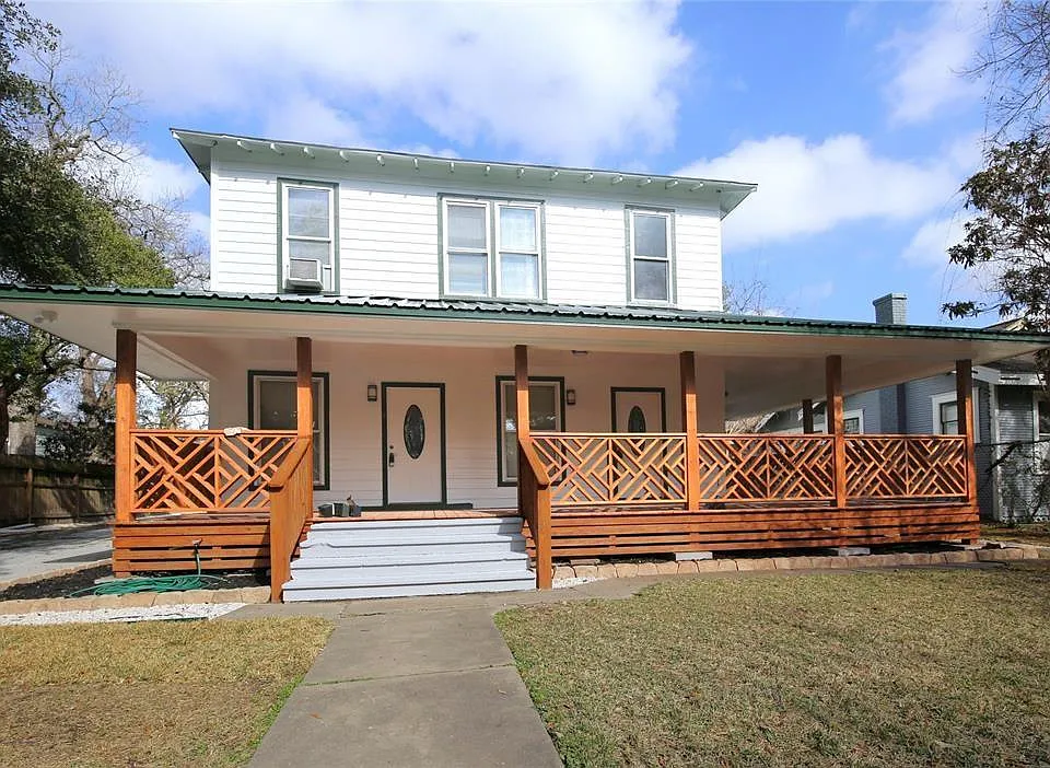 4445 Rusk St #1