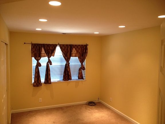 4th image of 17500 Calle Caballeria Ct