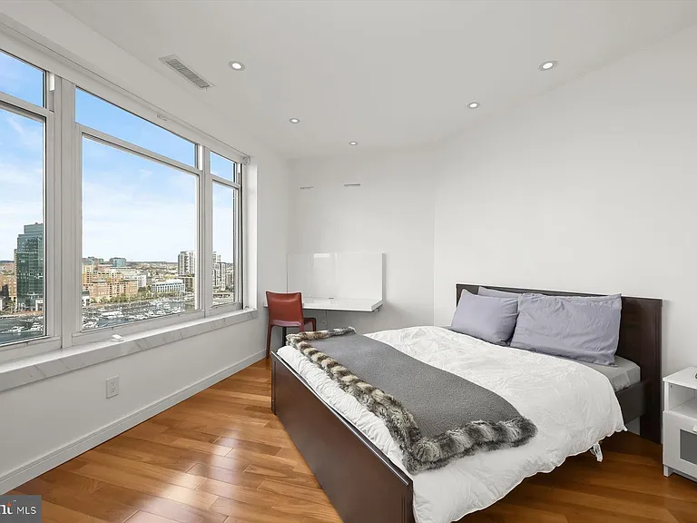 100 Harborview Dr #1901 — Photo 50