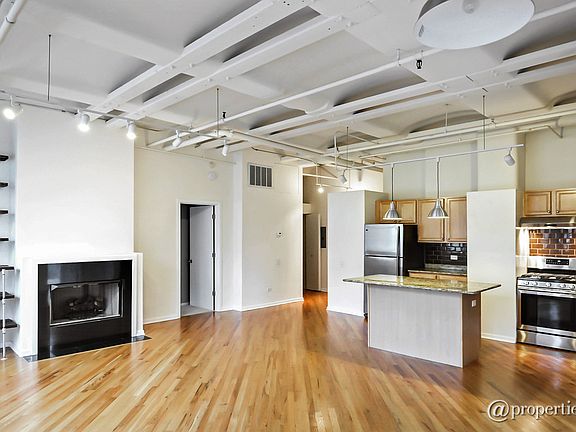 Living Room/Dining Room