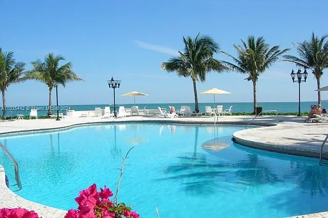 19223 Fisher Island Dr #19223 — Photo 40