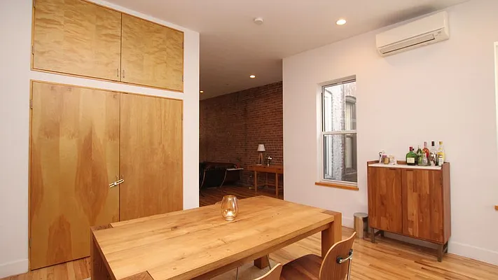 Rented by Nooklyn NYC LLC | media 2
