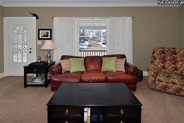 5th image of 2139 Carabel Ave