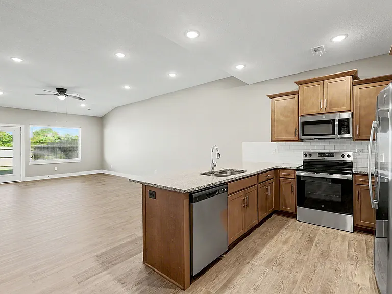 805 S Trails Head St — Photo 14