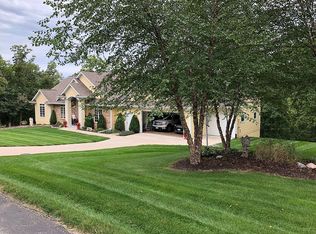 33898 Mill Creek Cir, Adel, IA 50003